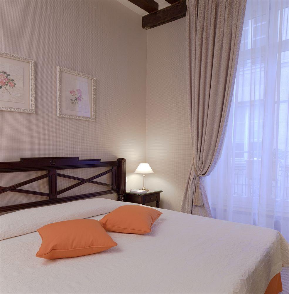 Hotel Beaubourg Париж Экстерьер фото