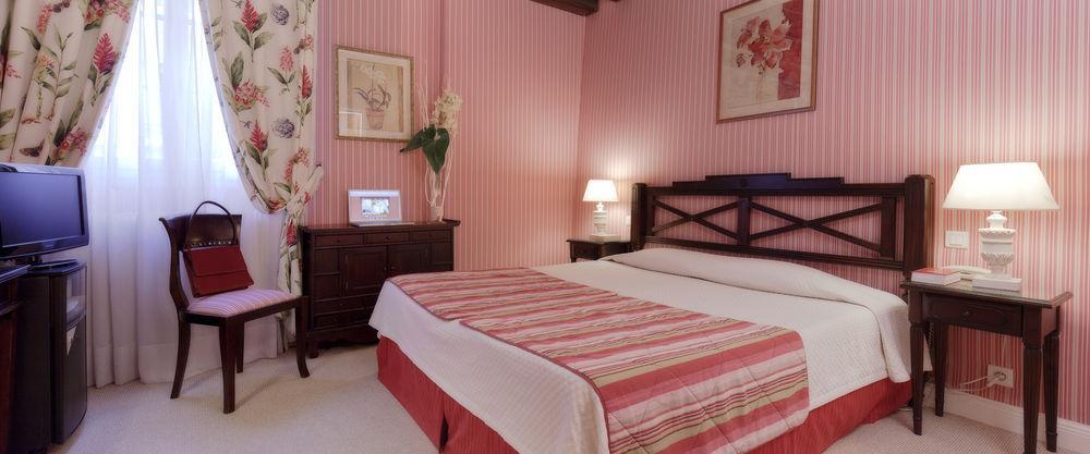 Hotel Beaubourg Париж Экстерьер фото